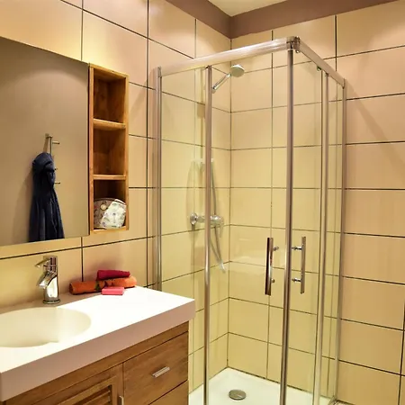 L'eterlou Apartment *
